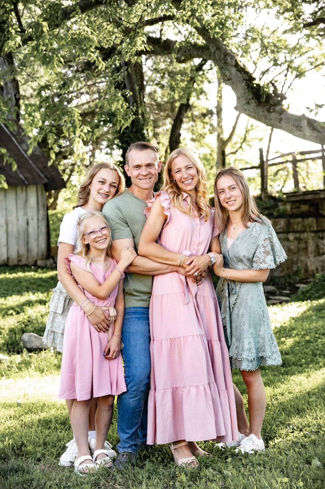 Nathan Neufeldt with his family